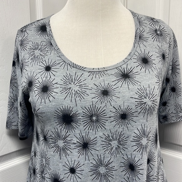LuLaRoe Perfect T Gray Black Shirt Small EUC - Picture 3 of 10